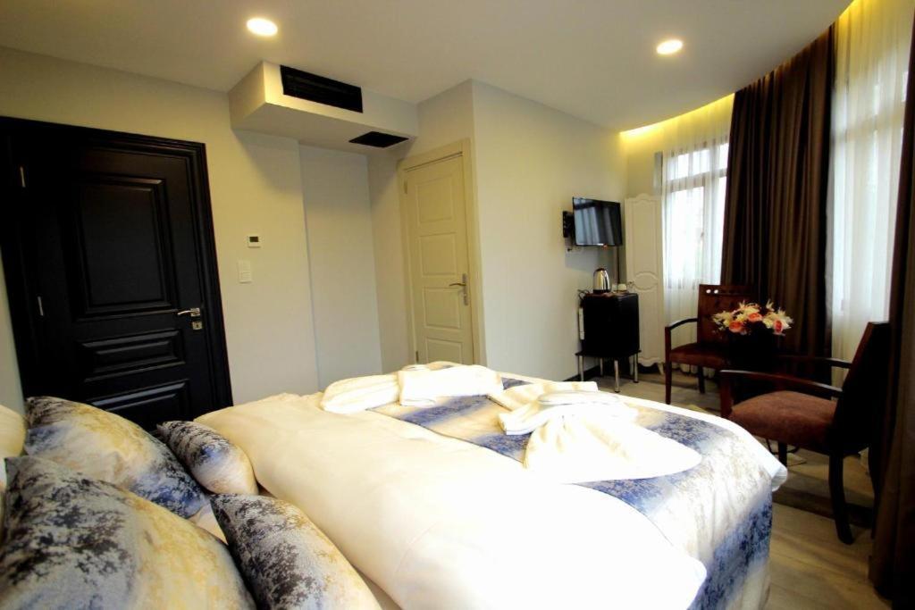 Hotel Guler Palas Vefa Istanbul Exterior foto